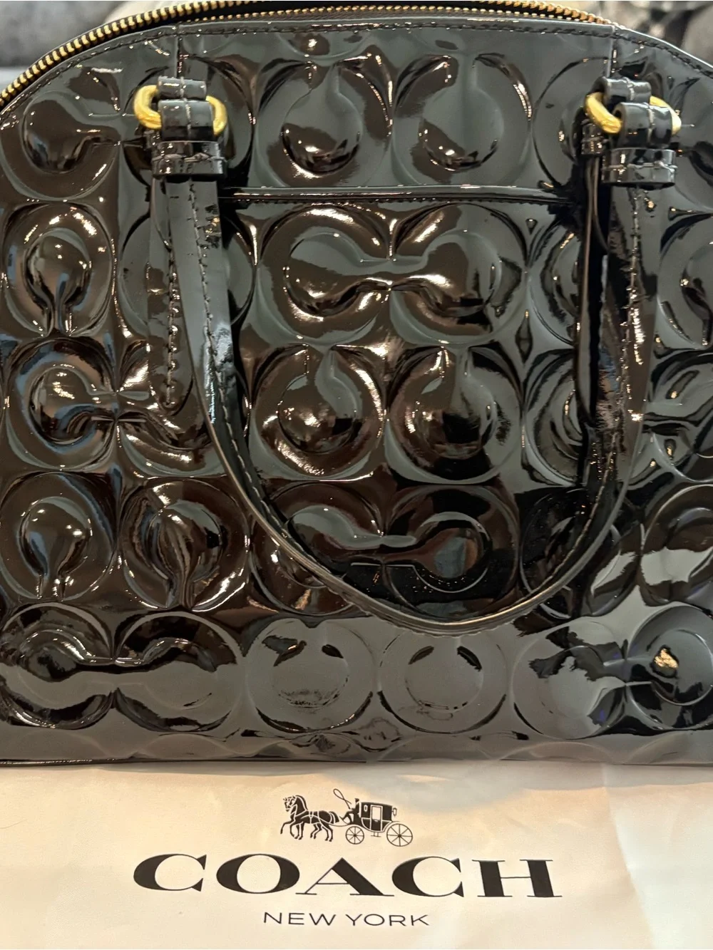 Coach Peyton Op Art Black Patent Leather Dome Satchel with matching Wristlet